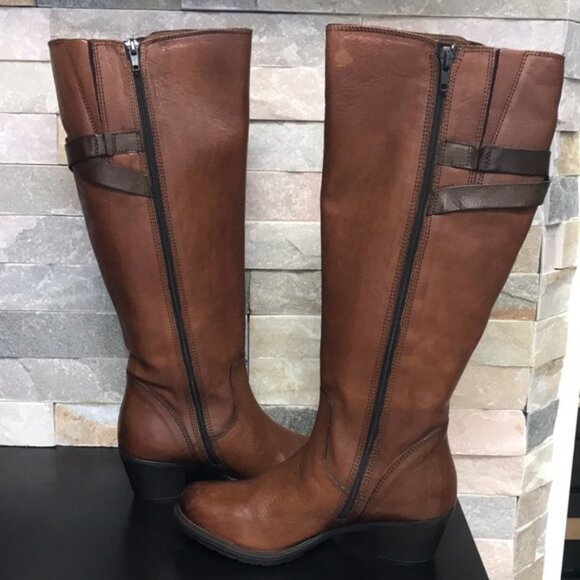 Clarks Maymie Stellar Knee High Boot (O) - Picture 5 of 15